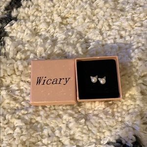 WICARY PEARL EARRINGS